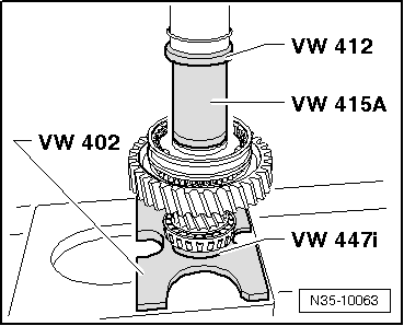 Volkswagen Tiguan. N35-10063