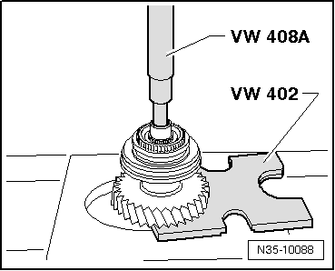 Volkswagen Tiguan. N35-10088