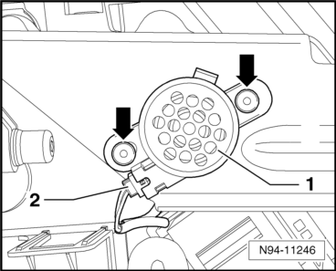 Volkswagen Tiguan Reparaturanleitung - Einparkhilfe (PDC) hinten -  Leuchten, Lampen, Schalter-außen