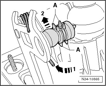 Volkswagen Tiguan. N34-10865