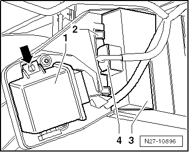 Volkswagen Tiguan. N27-10896