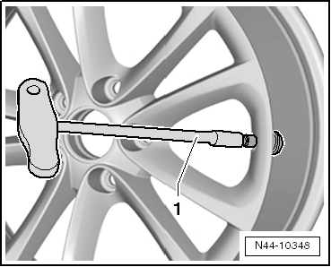 Volkswagen Tiguan. N44-10348