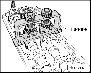 Volkswagen Tiguan. N15-10383