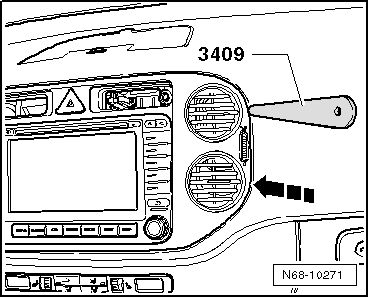 Volkswagen Tiguan. N68-10271