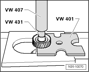 Volkswagen Tiguan. N35-10070