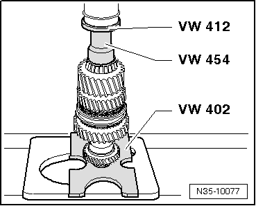 Volkswagen Tiguan. N35-10077