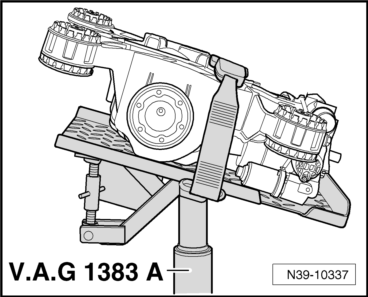 Volkswagen Tiguan. N39-10337