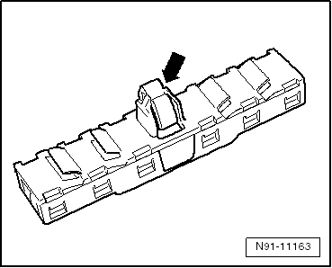 Volkswagen Tiguan. N91-11163