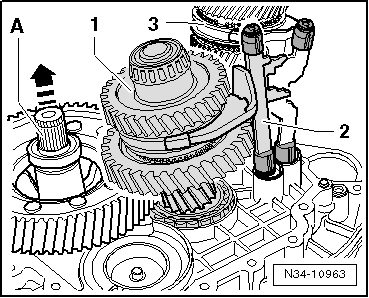 Volkswagen Tiguan. N34-10963