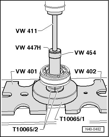 Volkswagen Tiguan. N40-0482