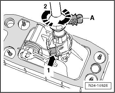 Volkswagen Tiguan. N34-10925